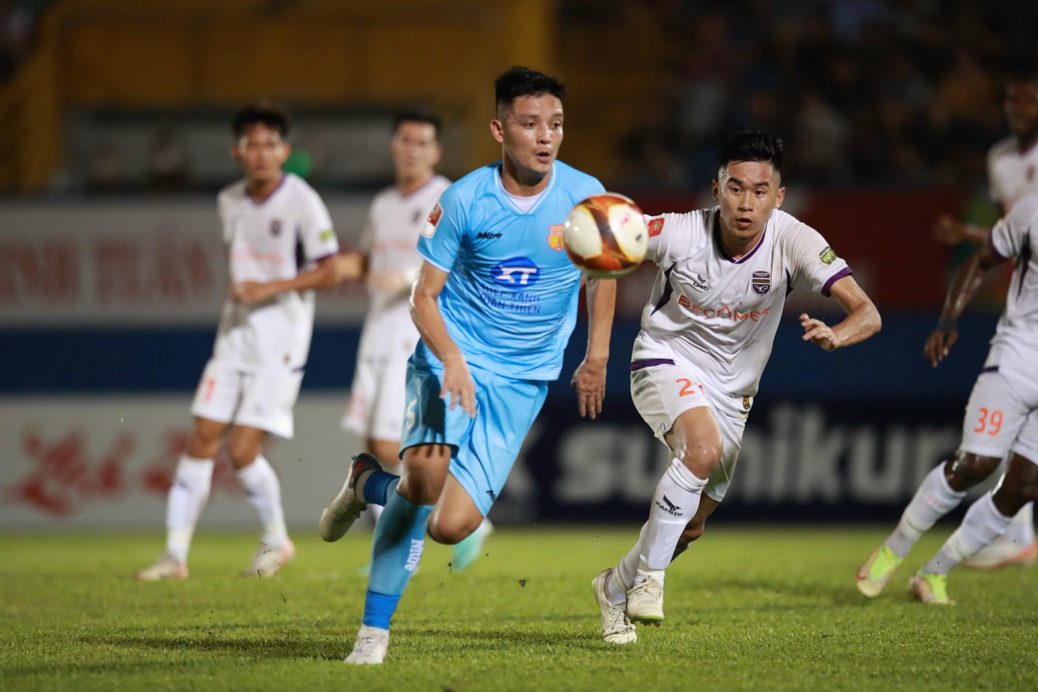 Giải đấu V-League cao nhất tại Việt Nam Giải đấu V-League cao nhất tại Việt Nam